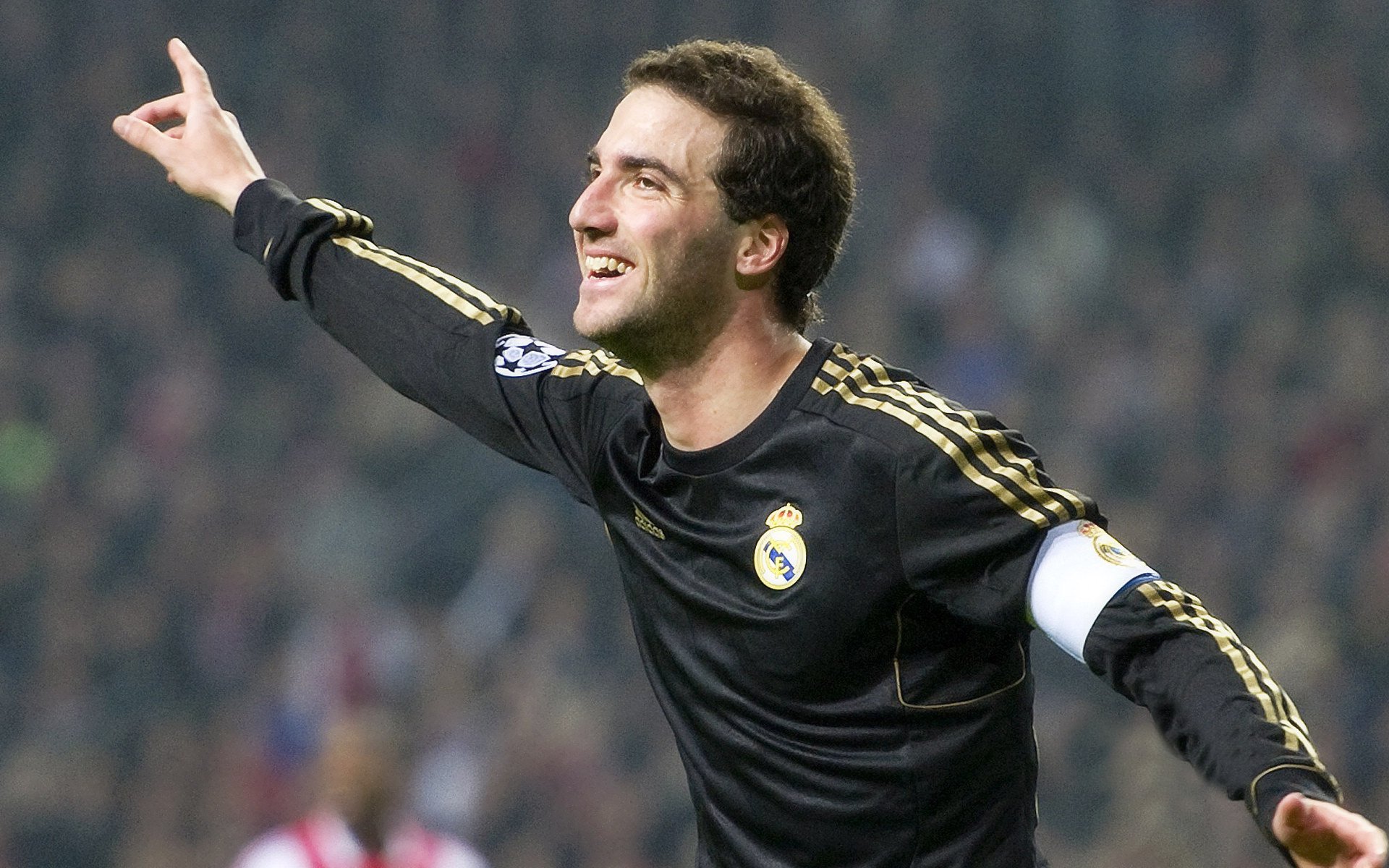 勇士外线火力全开,库里再中关键三分,勇士对阵开拓者,库里43分